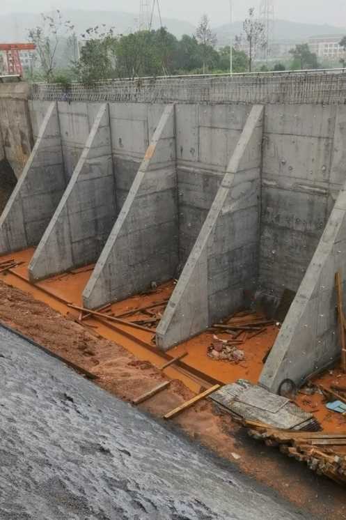 商丘永城锚杆式挡土墙